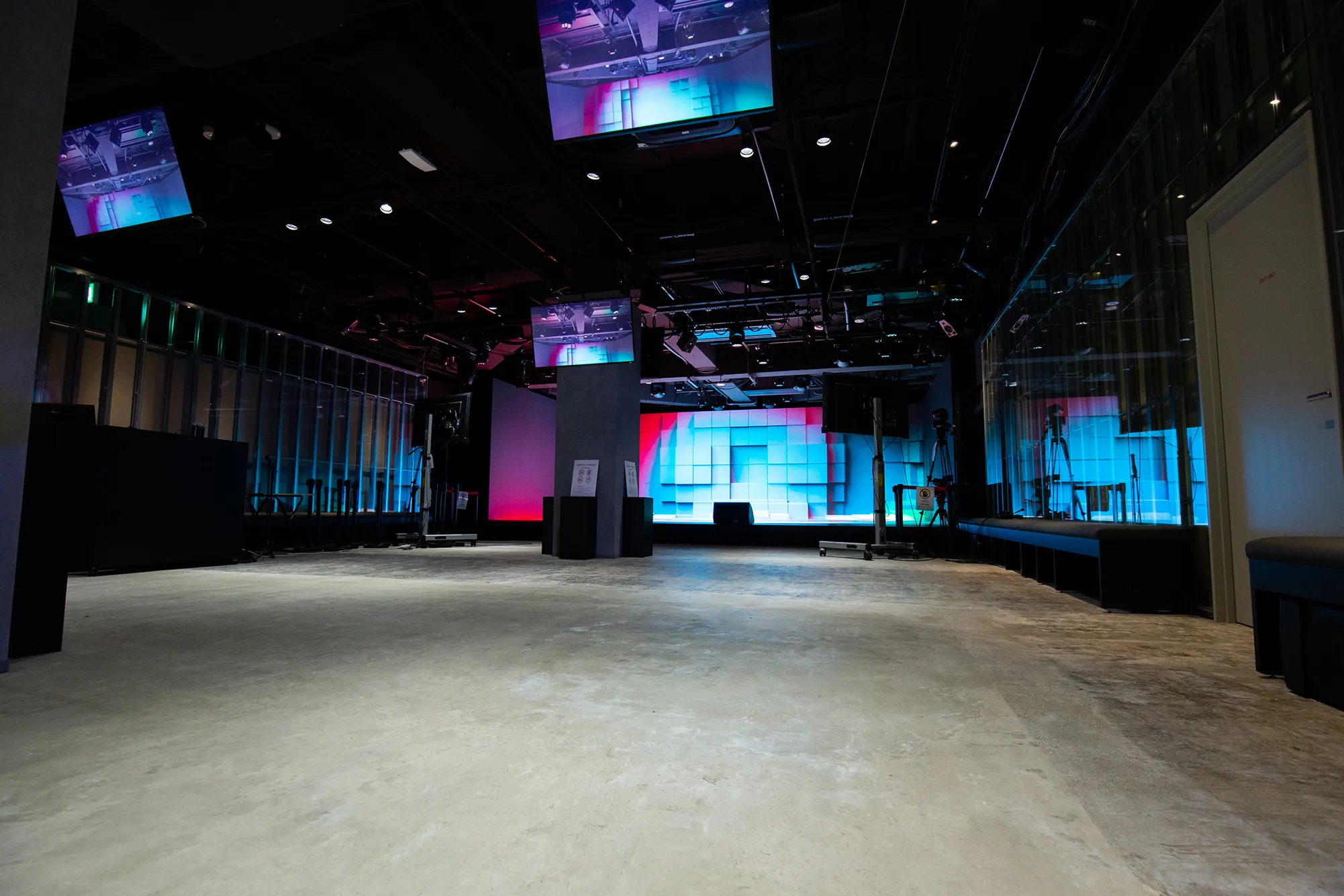 アクセス/搬入出